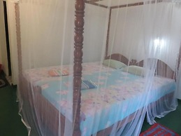 Beach Lagoon Guest House