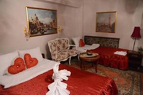 Vivaldi Suites