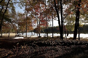 Mountain Springs Lake Resort