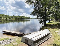 Mountain Springs Lake Resort