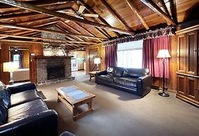 Mountain Springs Lake Resort