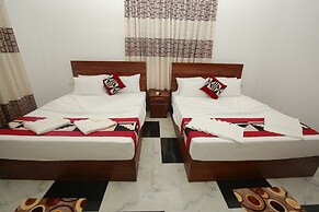 Yala Hotel River Front