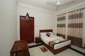 Yala Hotel River Front