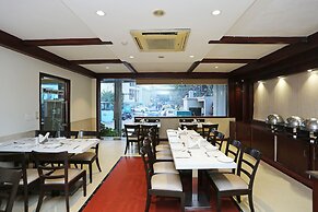 OYO 131 Nhu Phuc Hotel