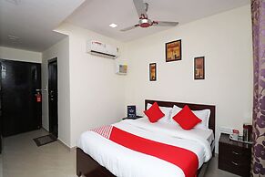 OYO 131 Nhu Phuc Hotel