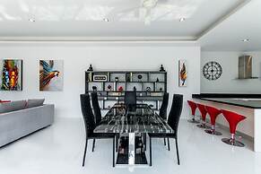 Kamala Contemporary 3 Bedrooms Pool Villa