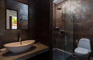 Kamala Contemporary 3 Bedrooms Pool Villa