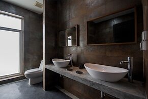 Kamala Contemporary 3 Bedrooms Pool Villa