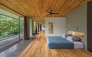 Chameleon Villa Bali