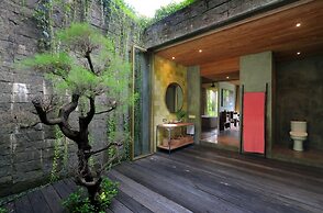 Chameleon Villa Bali