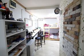 Photo Park Guesthouse