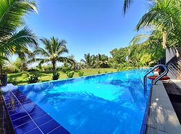 Mermaid Beach Resort