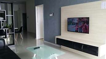 Taiping Lakeview Homestay