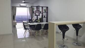 Taiping Lakeview Homestay