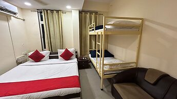 Hotel Sahu Near Kashi Vishwanath Temple Gate