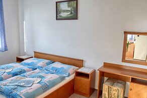 Hotel Alf