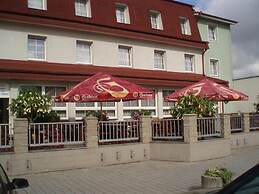 Hotel Alf