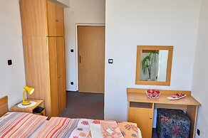 Hotel Alf
