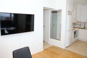 Fastliving Apartment Hotel