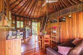 Paradise Lodge