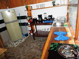 Paradise Lodge