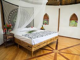 Paradise Lodge