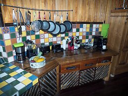 Paradise Lodge