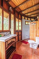 Paradise Lodge