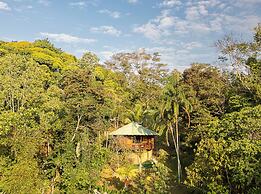 Paradise Lodge