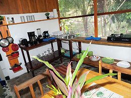 Paradise Lodge