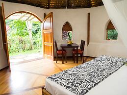 Paradise Lodge