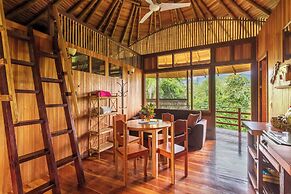Paradise Lodge