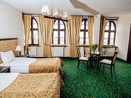 Zamek Gniew - Hotel Rycerski