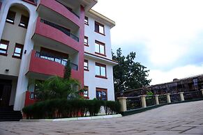 Dina Apartments