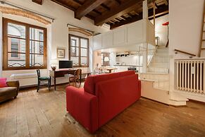 Lambertesca Loft by Mmega