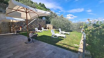 Agriturismo La Pietra
