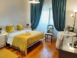 Mary Apartments