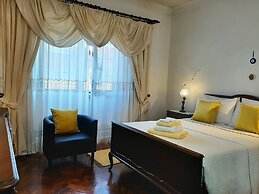 Mary Apartments