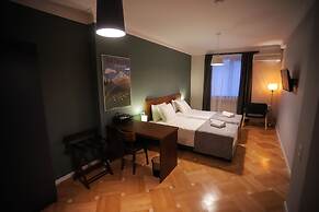 Hotel Sabu