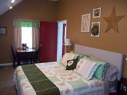 Tin Brook Bed & Breakfast