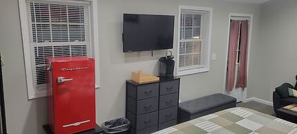 Tin Brook Bed & Breakfast