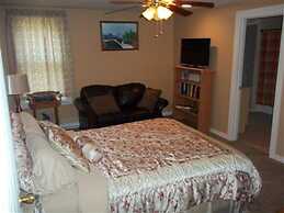 Tin Brook Bed & Breakfast