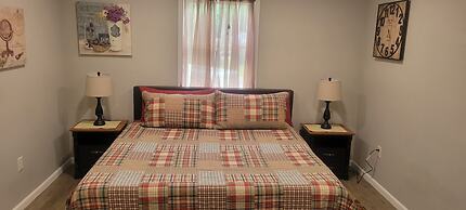 Tin Brook Bed & Breakfast