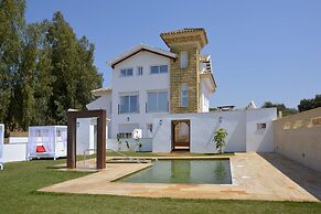 Rural Apartments El Lago