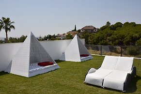 Rural Apartments El Lago