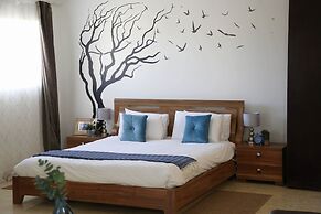 Denver Echo- Executive Guest House