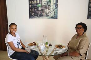 Denver Echo- Executive Guest House