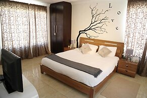 Denver Echo- Executive Guest House