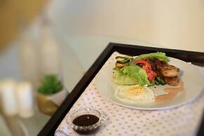 Denver Echo- Executive Guest House