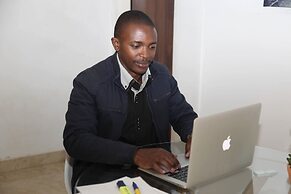 Denver Echo- Executive Guest House